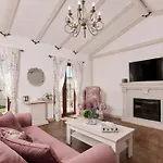 Bellissima By Pensjonat 4*
