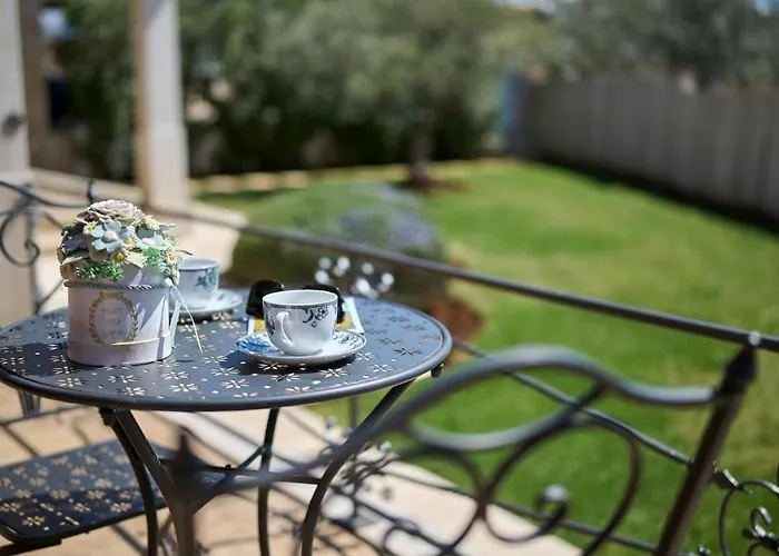 Bellissima By Gasthuis Kukci